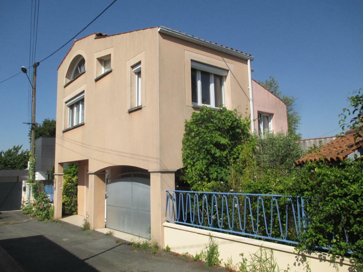Chambres D'Hotes Chez Melody La Rochelle  Exterior photo