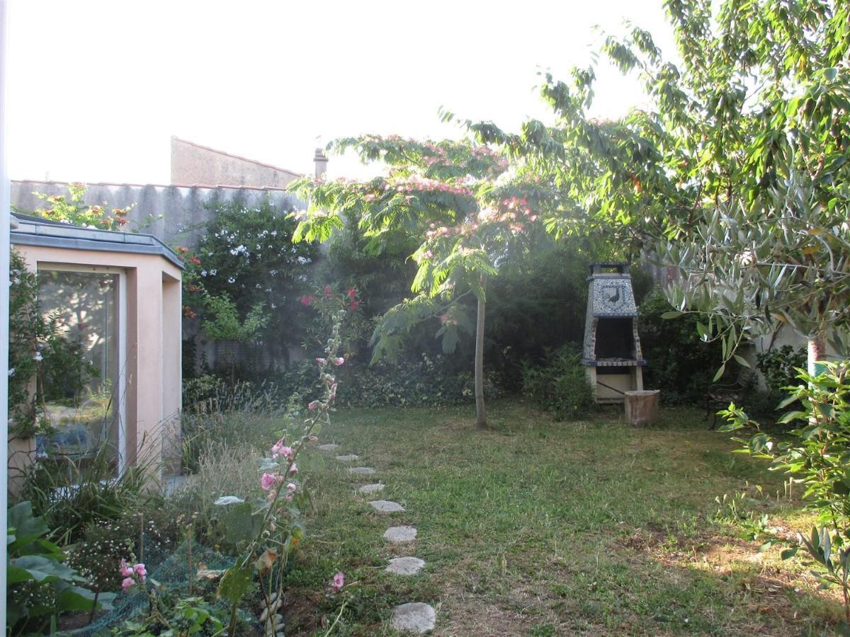 Chambres D'Hotes Chez Melody La Rochelle  Exterior photo